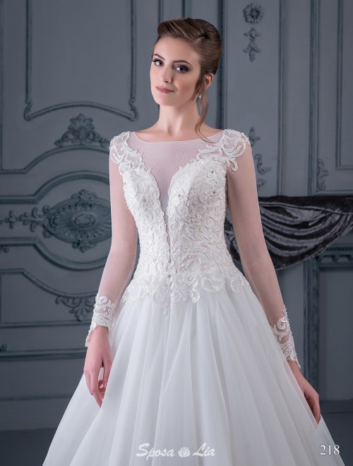https://www.sposa-lia.com/images/stories/virtuemart/product/218       (2).jpg